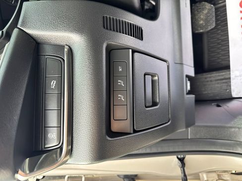 Used 2023 MAZDA CX-30 AWD 2.5 S w/ Preferred Package image 32