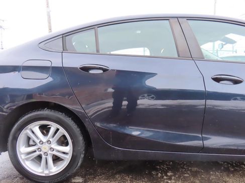 Used 2016 Chevrolet Cruze LS image 21