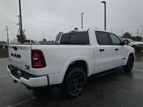 New 2026 RAM 1500 4x4 Crew Cab image 3