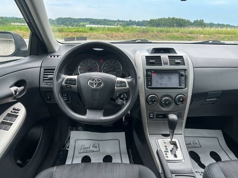 Used 2012 Toyota Corolla S FWD image 13