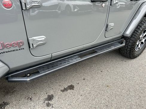 Used 2023 Jeep Wrangler Unlimited Rubicon image 9