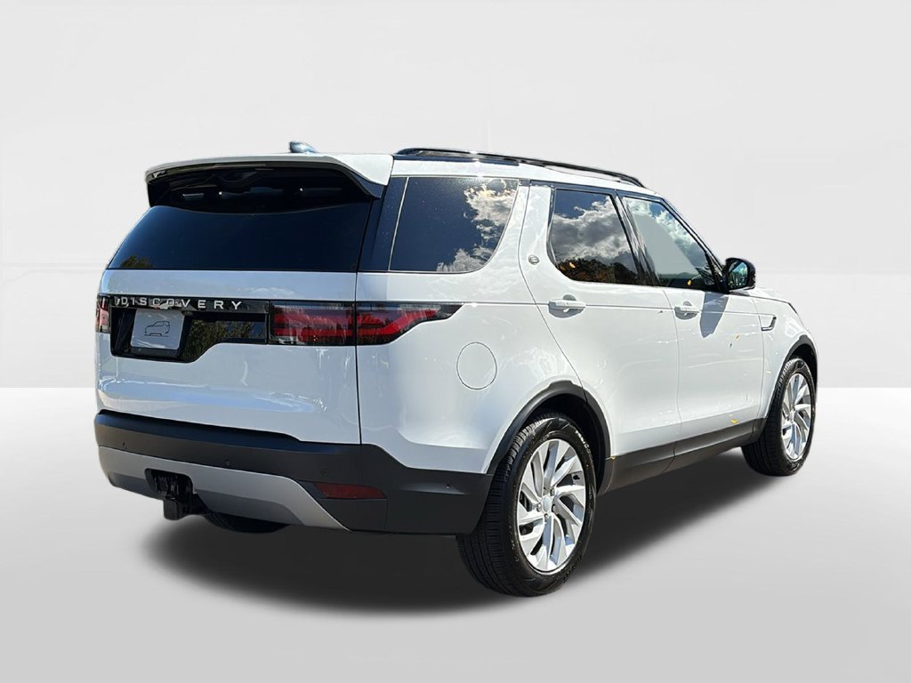 Used 2025 Land Rover Discovery S AWD/4WD image 5