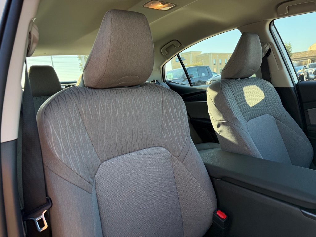 New 2026 Toyota Camry LE w/ Convenience Package FWD image 25