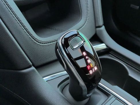 Used 2023 Cadillac XT5 Sportv w/ Technology Package image 33