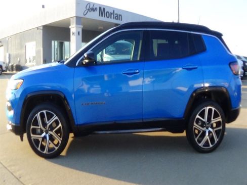 Certified 2025 Jeep Compass Limited w/ Elite Group image 2