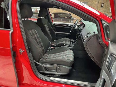 Used 2016 Volkswagen GTI S w/ Lighting Package (SEL) FWD image 21