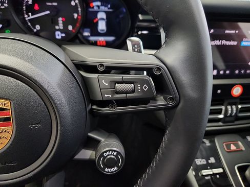 Certified 2026 Porsche Macan AWD/4WD image 23