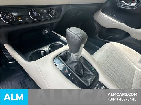 Used 2023 Honda HR-V LX image 35