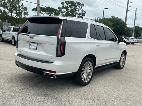 Used 2023 Cadillac Escalade Premium Luxury w/ Performance Package AWD/4WD image 14