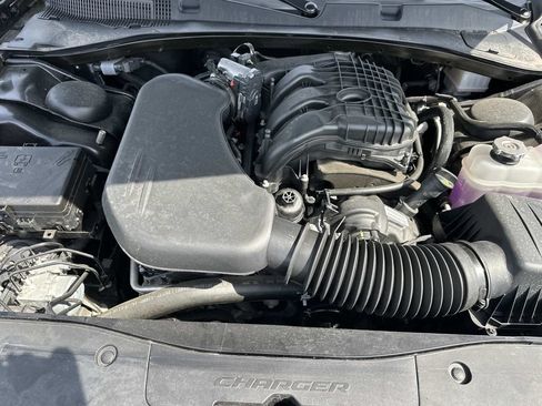 Used 2023 Dodge Charger SXT RWD image 11