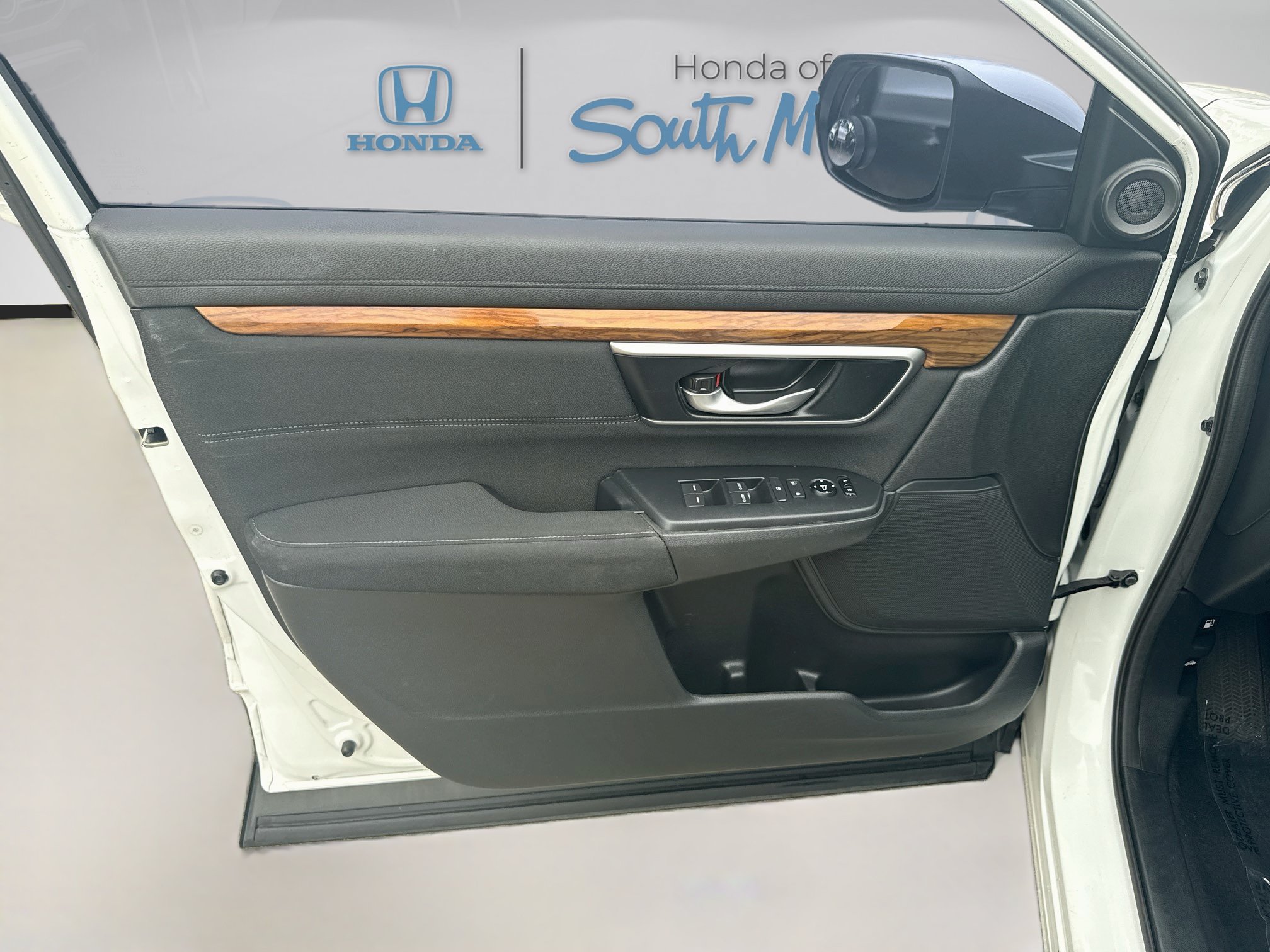Used 2022 Honda CR-V EX image 18