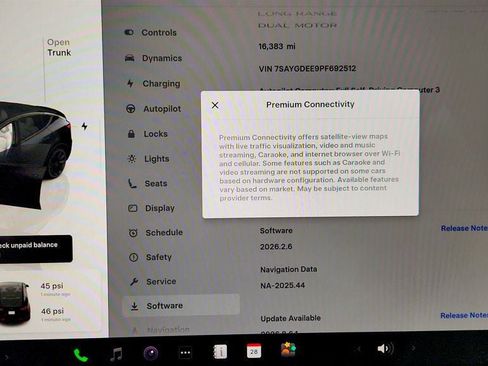 Used 2023 Tesla Model Y Long Range AWD/4WD image 18