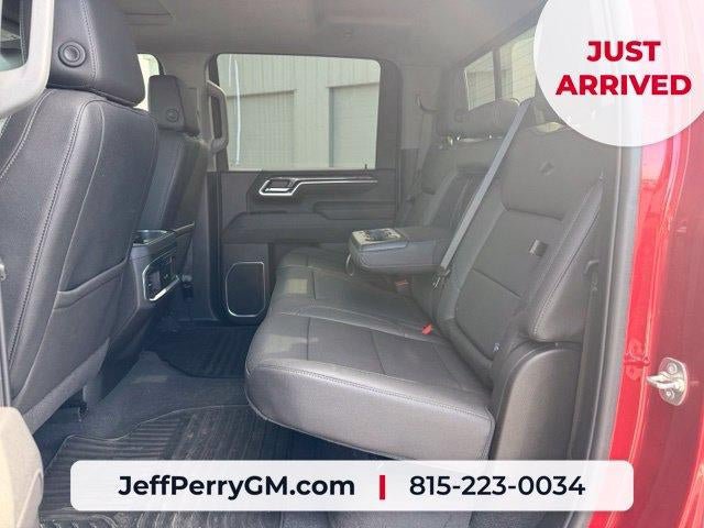 Used 2025 Chevrolet Silverado 2500 LTZ w/ LTZ Plus Package AWD/4WD image 17