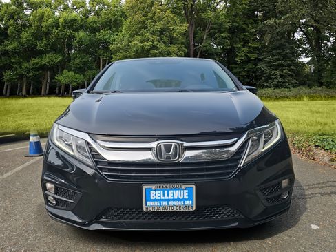 Used 2018 Honda Odyssey EX-L image 2