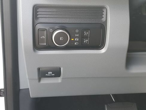 Used 2025 Ford F250 XLT AWD/4WD image 23