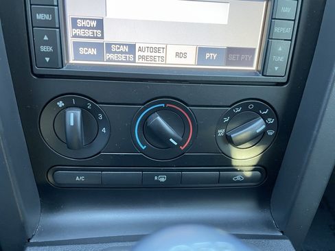 Used 2009 Ford Mustang Shelby GT500 image 12