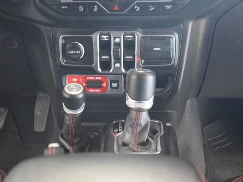 Used 2018 Jeep Wrangler Unlimited Rubicon image 52