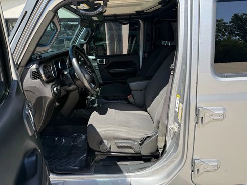 Used 2020 Jeep Wrangler Unlimited Sport S image 15