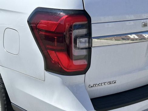 Used 2024 Ford Expedition Max Limited image 7