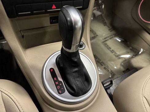 Used 2016 Volkswagen Beetle 1.8T SE image 20