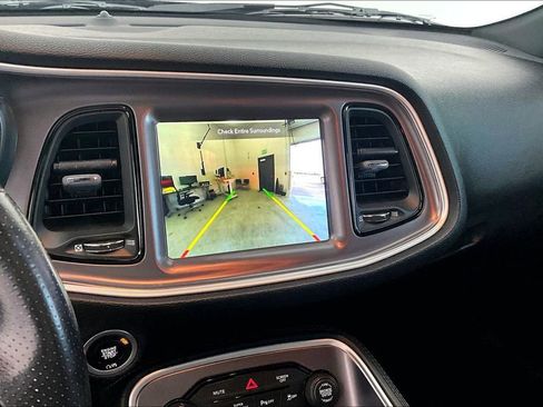 Used 2021 Dodge Challenger R/T w/ Blacktop Package image 31