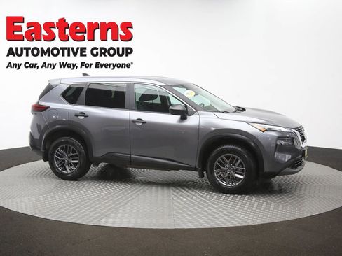 Used 2023 Nissan Rogue S AWD/4WD image 46