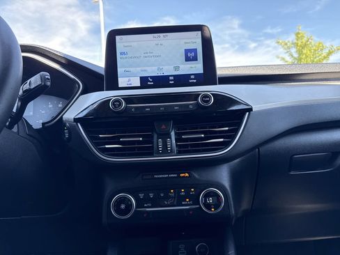 Used 2020 Ford Escape SE AWD/4WD image 20