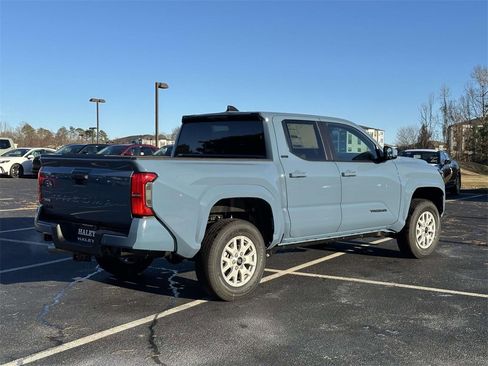 New 2026 Toyota Tacoma SR5 image 17