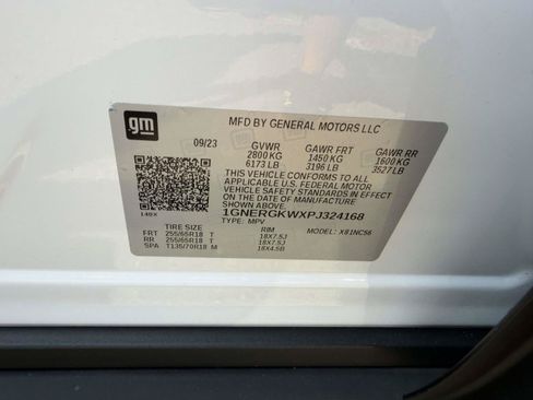 Certified 2023 Chevrolet Traverse LT FWD image 21