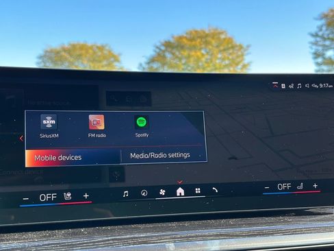 New 2026 BMW X5 xDrive50e w/ Executive Package image 39