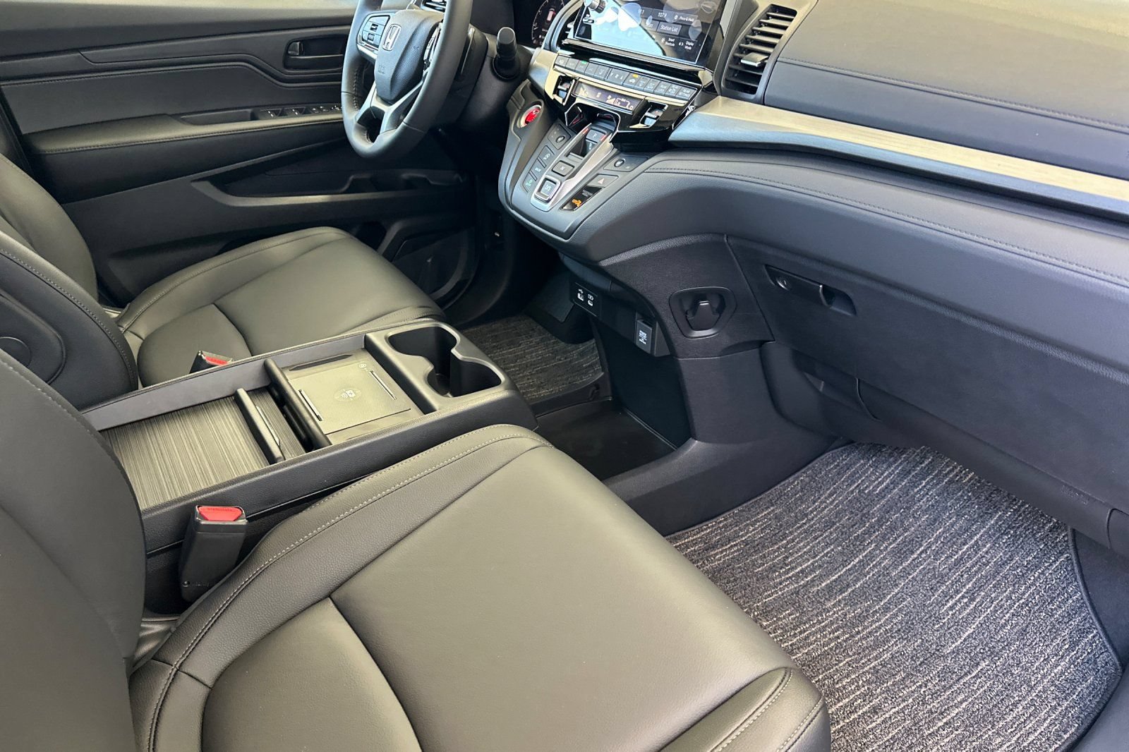 New 2026 Honda Odyssey EX-L image 17