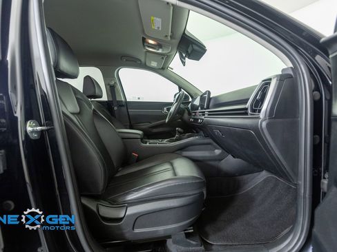 Used 2024 Kia Sorento S AWD/4WD image 40