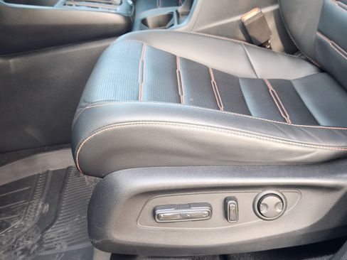 Used 2023 Honda CR-V Sport Touring image 18