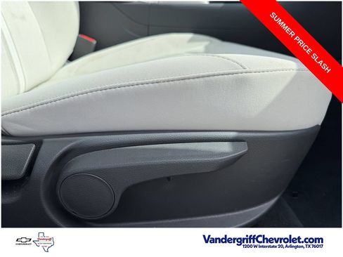 Used 2025 Hyundai Sonata SEL FWD image 25