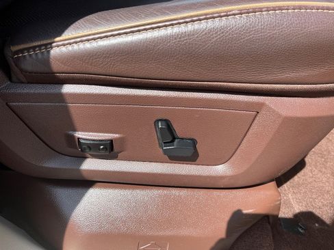 Used 2016 RAM 1500 Laramie Longhorn w/ Convenience Group AWD/4WD image 37