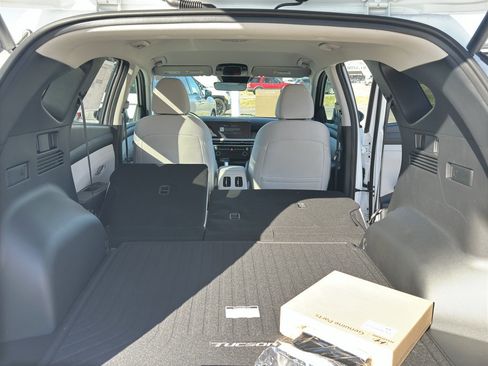 New 2026 Hyundai Tucson SEL image 36