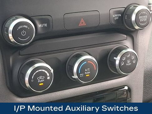 Used 2020 RAM 2500 Tradesman AWD/4WD image 14