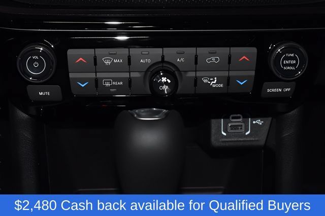 New 2026 Jeep Compass Limited w/ Sun, Sound & Navigation Group AWD/4WD image 19