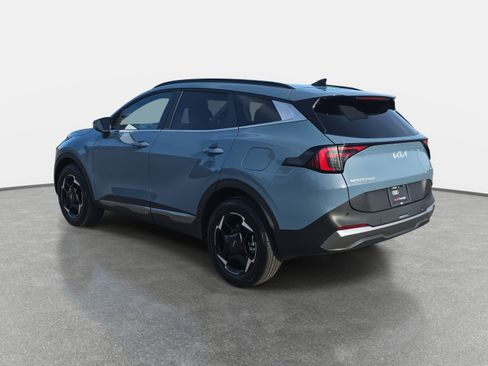 Used 2026 Kia Sportage EX w/ EX Panoramic Sunroof Package image 7