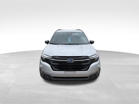 Used 2025 Subaru Forester Touring AWD/4WD image 10