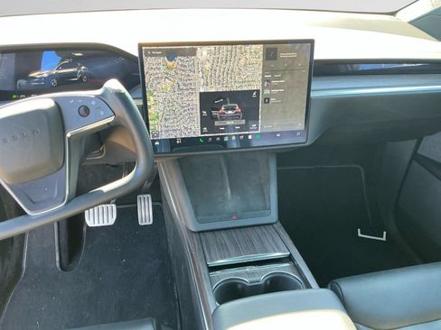 Used 2022 Tesla Model X AWD/4WD image 11