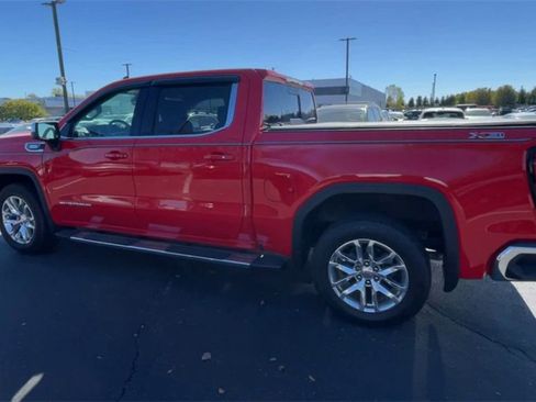 Used 2020 GMC Sierra 1500 SLE w/ SLE Value Package image 7