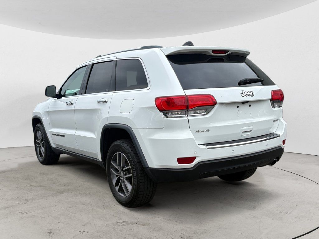 Used 2018 Jeep Grand Cherokee Limited AWD/4WD image 5