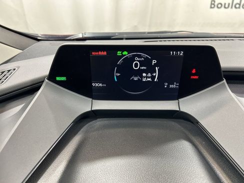 Used 2025 Toyota Prius Plug-In Hybrid FWD image 29