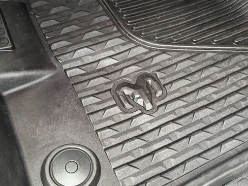 Used 2020 RAM 2500 Tradesman image 16