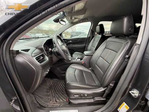 Used 2022 Chevrolet Equinox Premier image 12