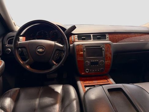 Used 2008 Chevrolet Avalanche LTZ w/ LTZ Preferred Equipment Group image 20