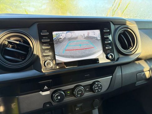 Used 2021 Toyota Tacoma SR w/ SR Convenience Package RWD image 11