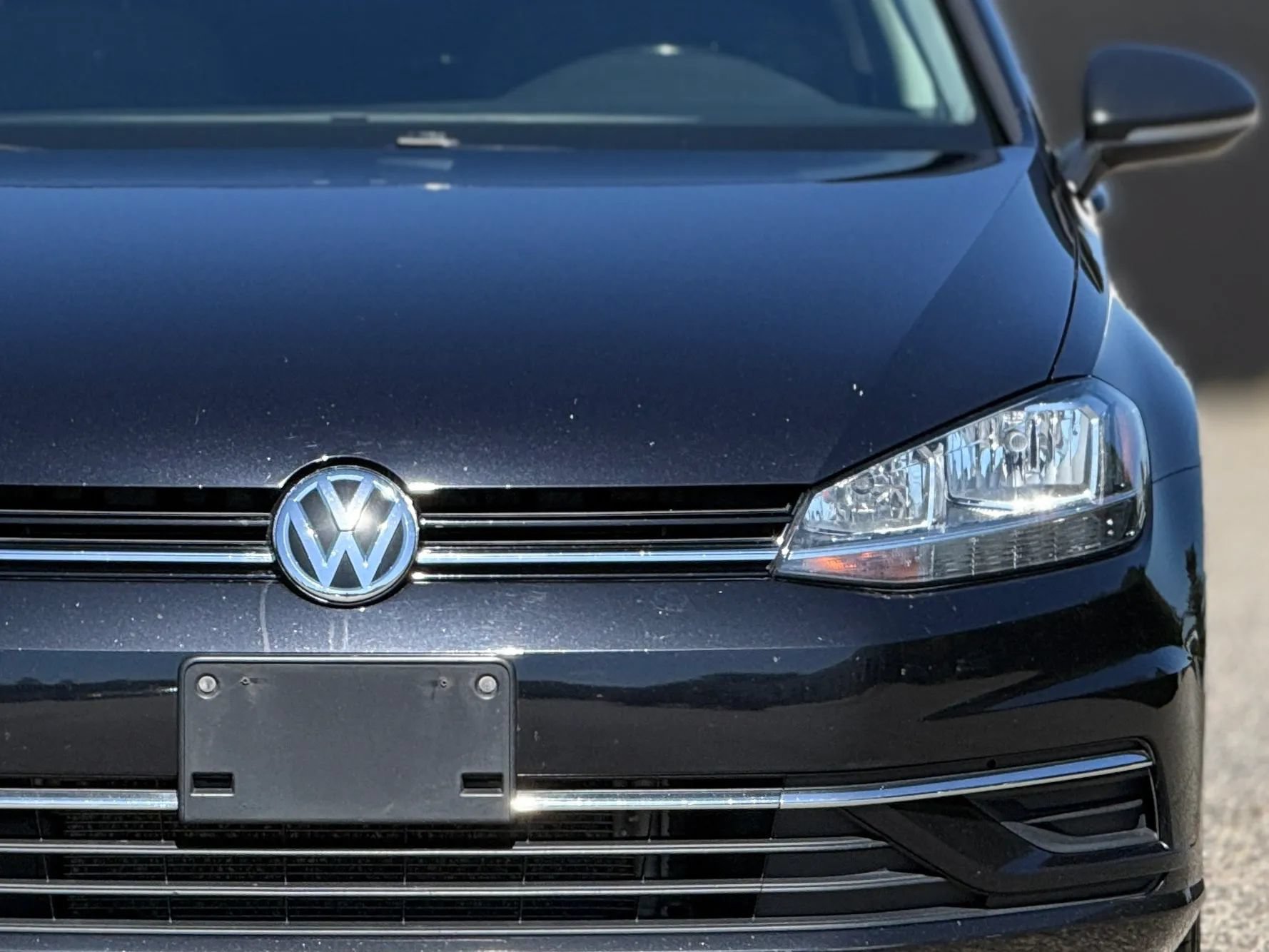 Used 2019 Volkswagen Golf S FWD image 12