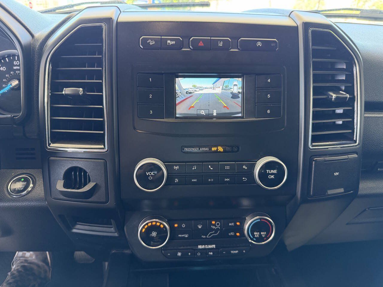 Used 2021 Ford Expedition XL AWD/4WD image 10